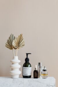 Aturan pakai kombinasi retinol dan niacinamide untuk perawatan kulit wajah